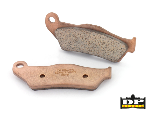 DP Brakes, Bromsbelägg, FRAM, KTM 03-21 450 EXC-F/450 SX-F, 05 450 SMR, 07-14 450 SMR, 92-17 250 EXC, 18-21 250 EXC TPI/300 EXC TPI, 03-21 250 EXC-F/250 SX-F, 92-21 250 SX, 10-21 350 EXC-F/350 SX-F, 92-95 350/500, 92-16 125 EXC, 92-21 125 SX, 17-19 125 XC